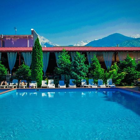 Stary Melnik Hotel Almaty Eksteriør billede